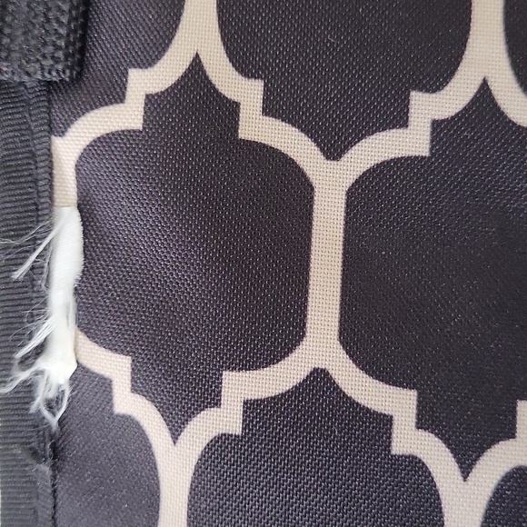 Skip Hop Pronto Signature Changing Station, black tan, baby bag, multi function - Picture 7 of 9